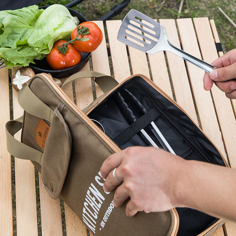 Set da 8 Pezzi per Cucina da C - Camping Cooking Kitchen Set recensione e prezzo
